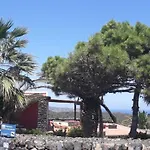 בית נופש La Cala Cottone Relais