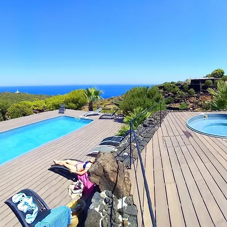 Hébergement de vacances La Cala Cottone Relais *