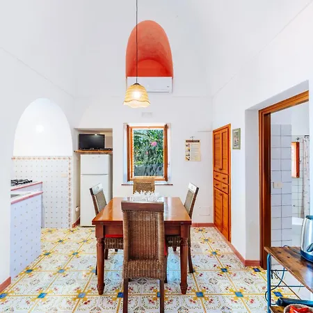 La Cala Cottone Relais בית נופש *