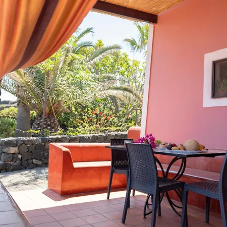 Hébergement de vacances La Cala Cottone Relais Khamma Fuori